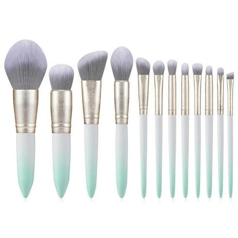 Shield Cosmetics Green Makeup Brushes Set